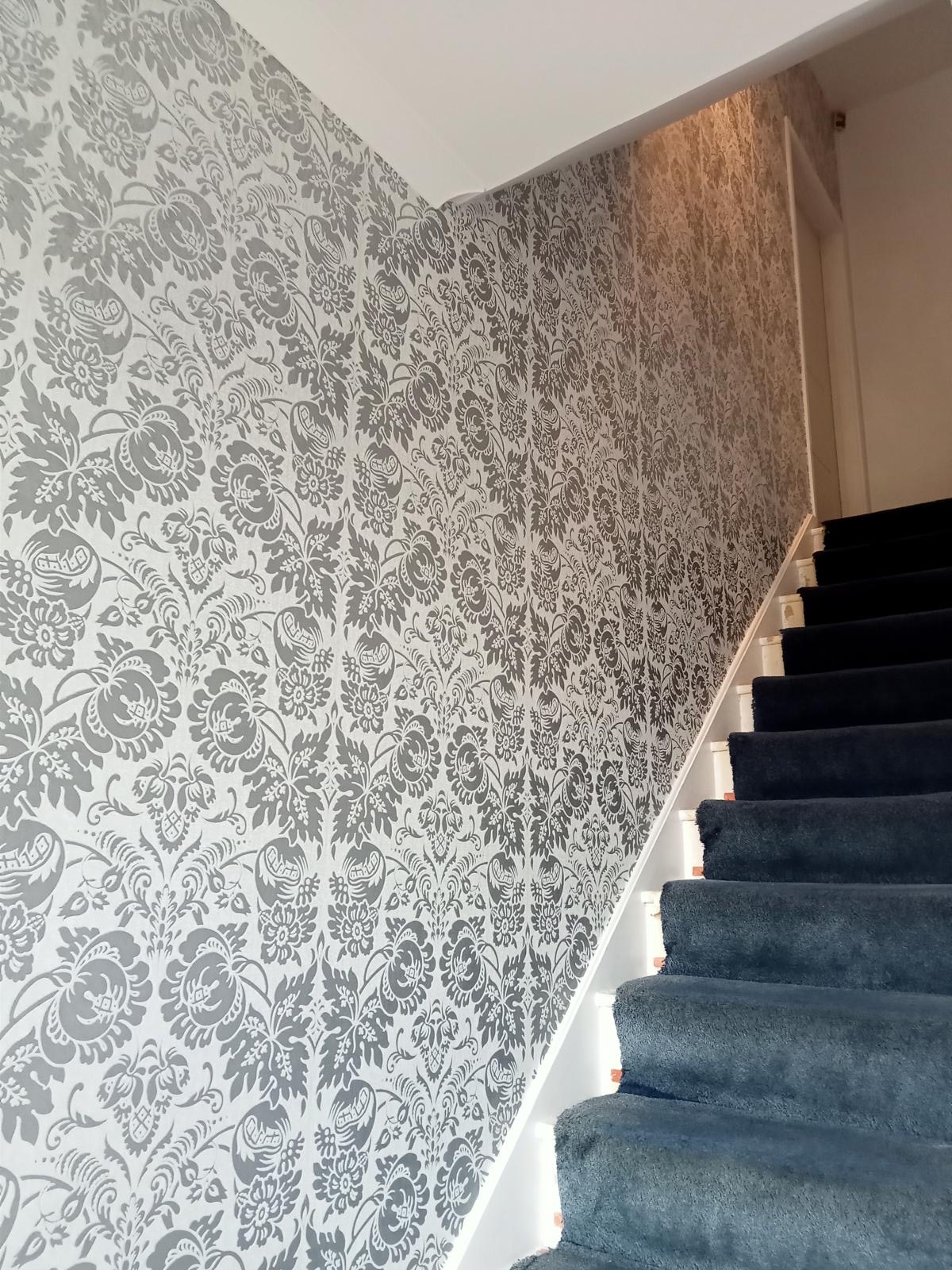 wallpaper hanging Bermondsey, SE1